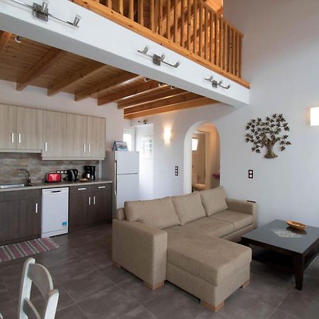 Villa De La Mer Agios Stefanos Avliotes  Buitenkant foto