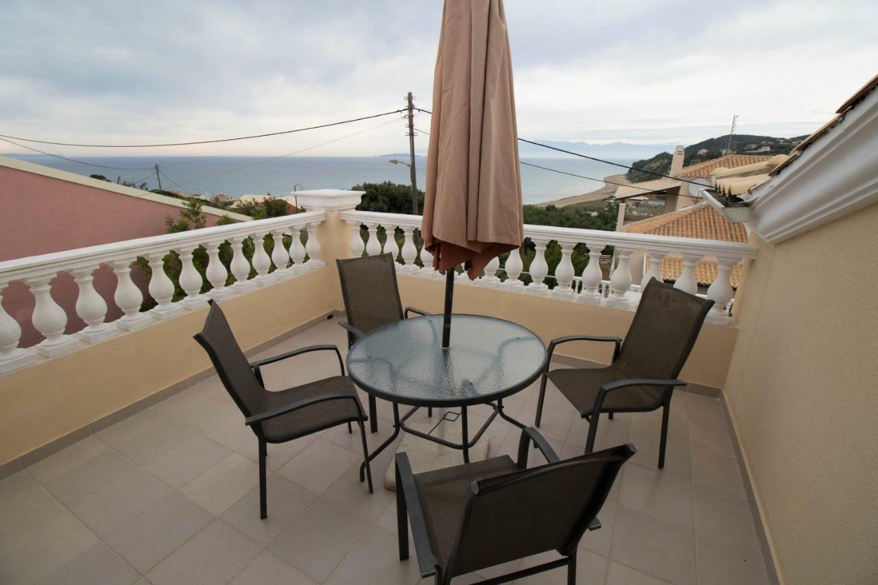 Villa De La Mer Agios Stefanos Avliotes  Buitenkant foto