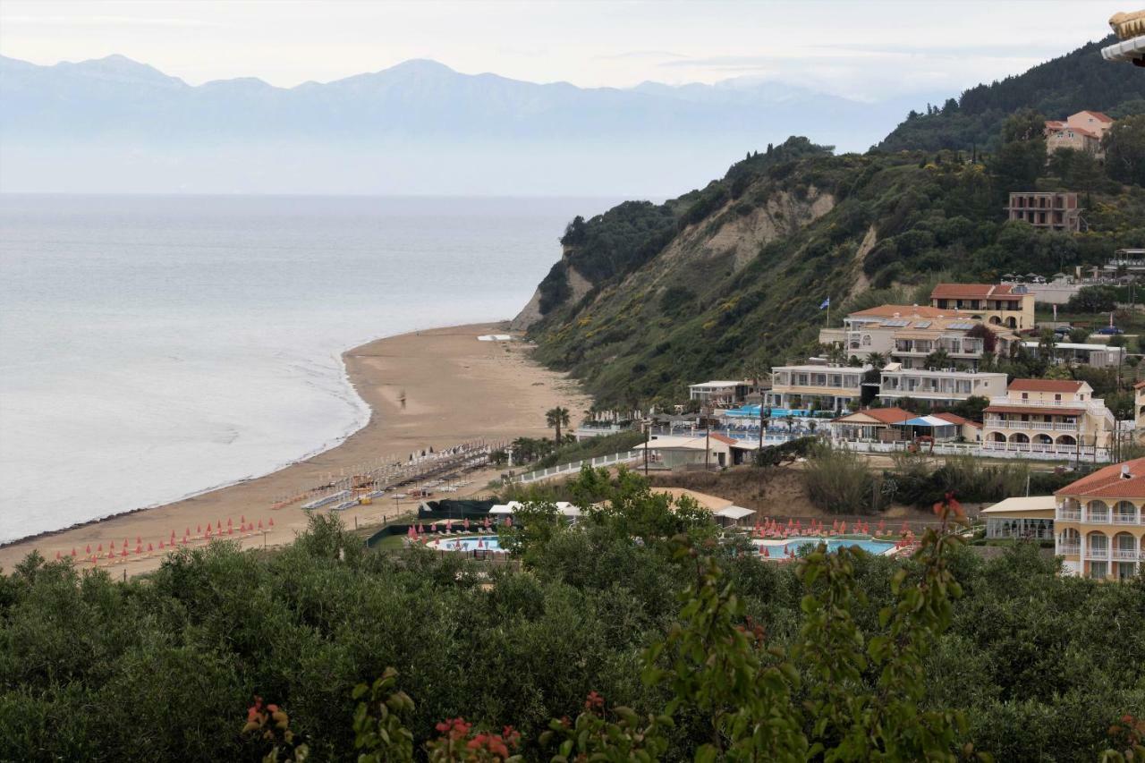 Villa De La Mer Agios Stefanos Avliotes  Buitenkant foto