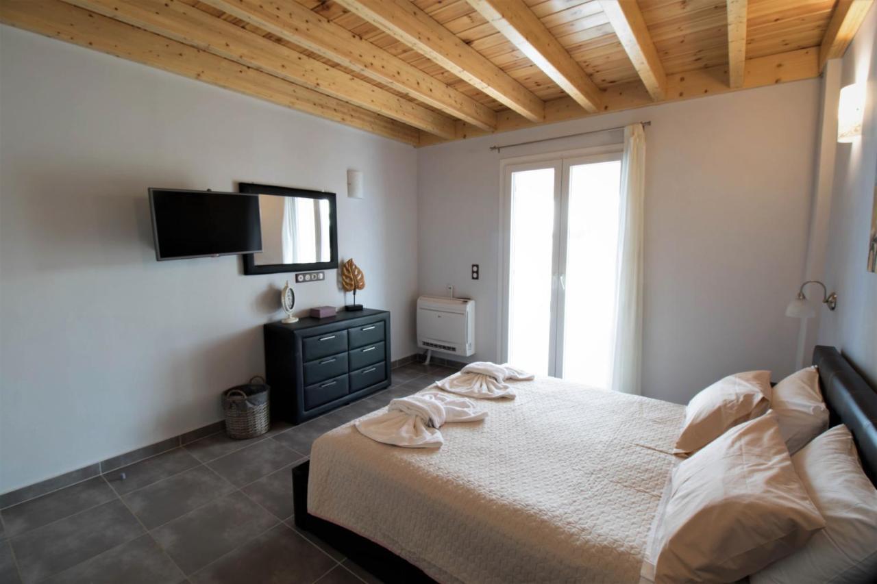 Villa De La Mer Agios Stefanos Avliotes  Buitenkant foto